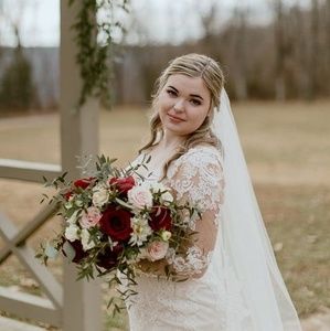 Meet your Posher, Leah